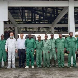 Cliente internacional de visita en la fábrica de NanShang (7)