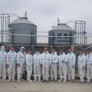 Cliente internacional de visita en la fábrica de NanShang (47)