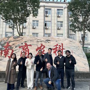 Cliente internacional em visita à fábrica da NanShang (11)